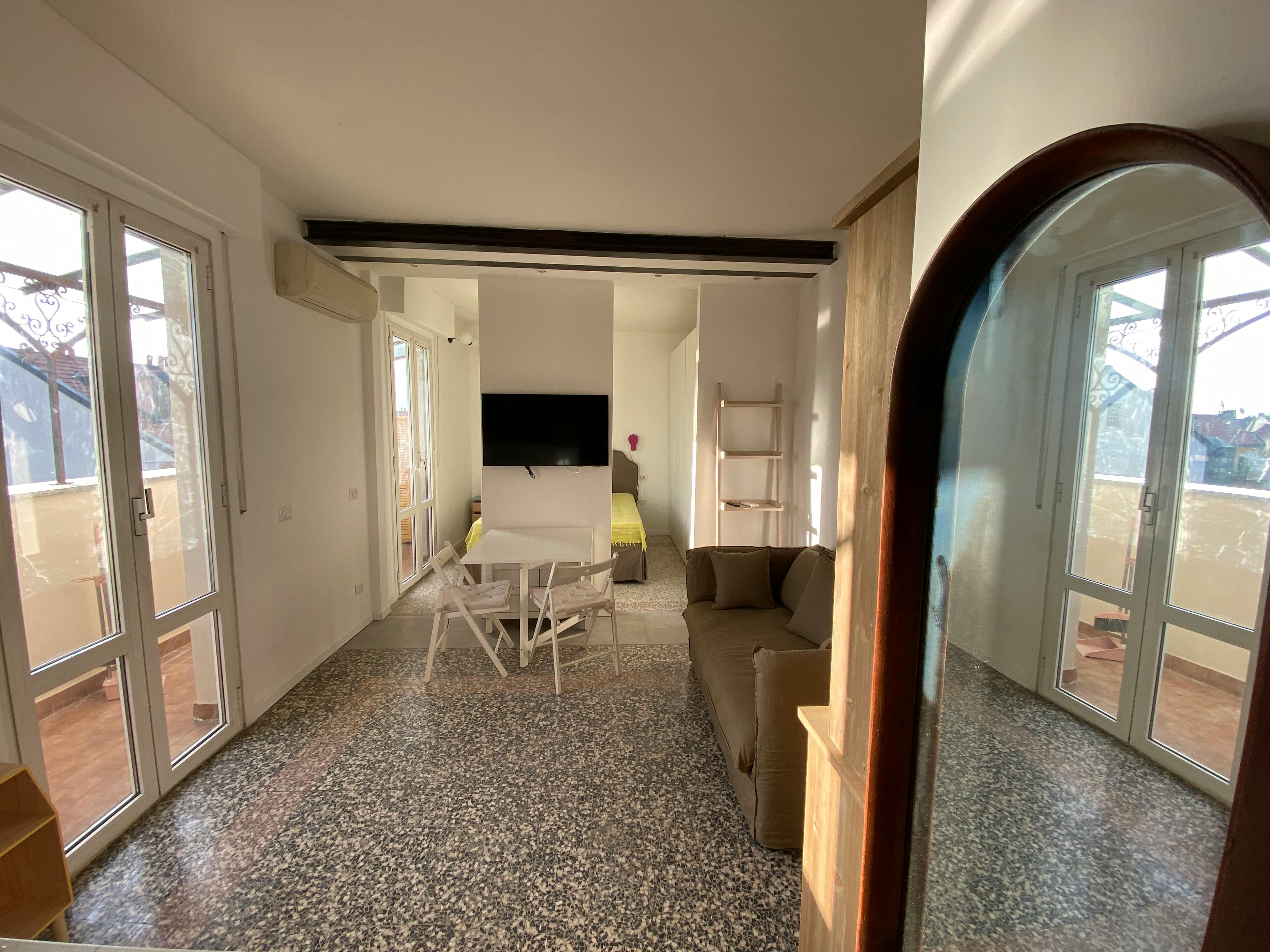 Apartment Milan, 1 bed — photo 1