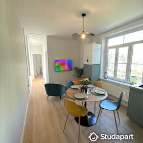 Private room for rent for €550 per month in Lille, Rue Eugène Jacquet