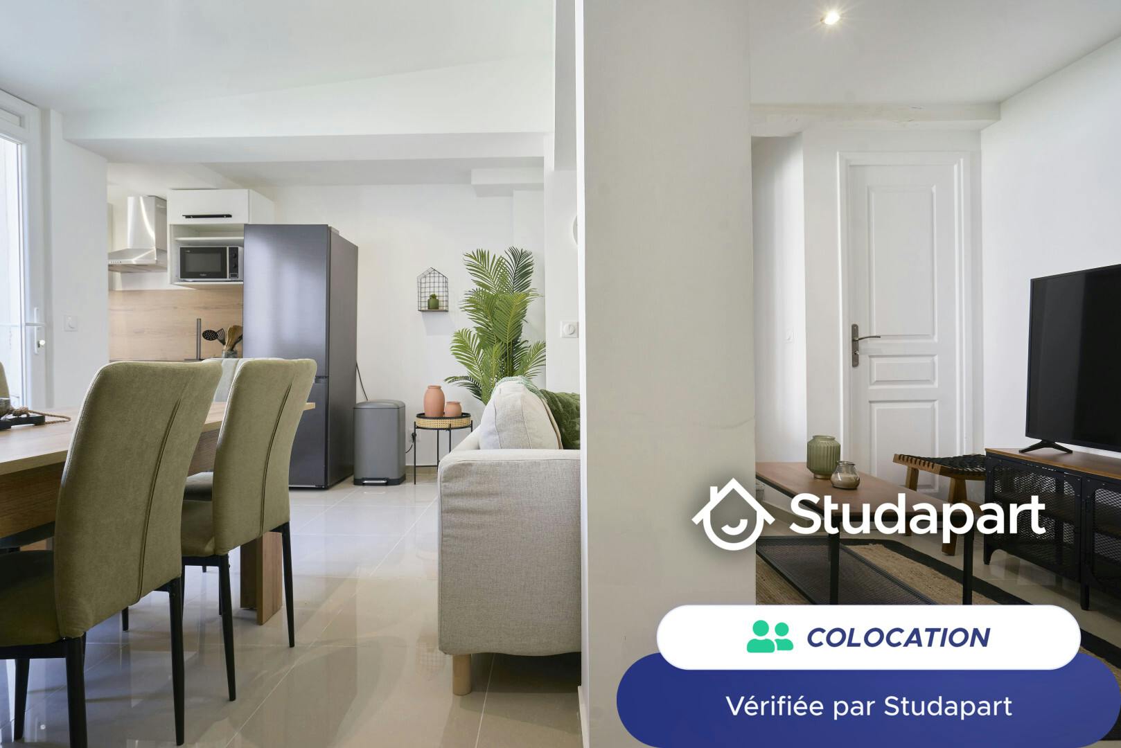 Private room for rent for €460 per month in Amiens, Rue de Paris