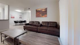 Спільна кімната за оренду для $1,197 на місяць у Burbank, N Hollywood Way