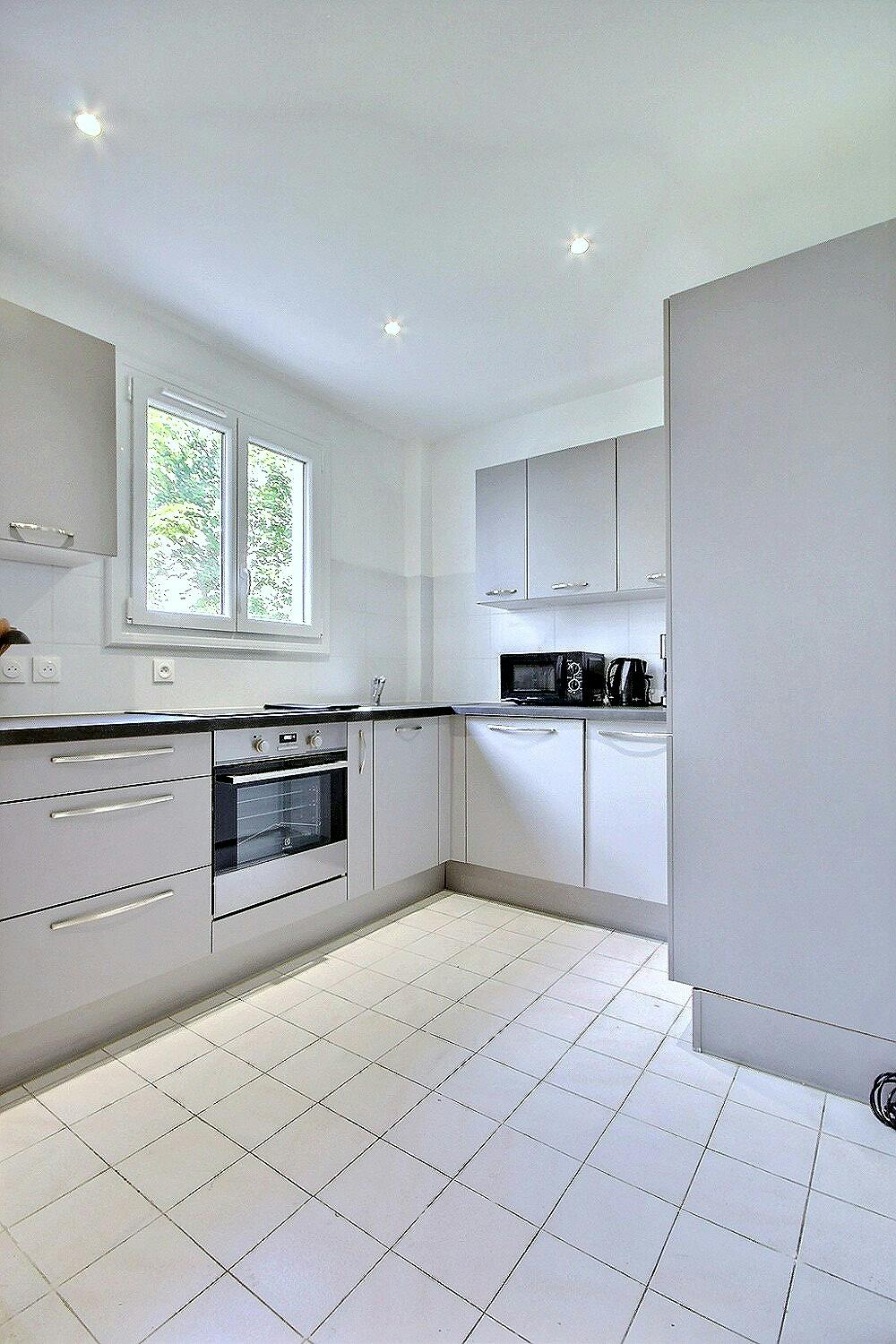 1-Bedroom Apartment in Rue de la Faisanderie, Paris (1442598) room image 10
