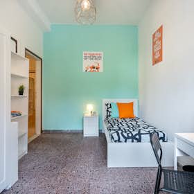 WG-Zimmer zu mieten für 550 € pro Monat in Pisa, Via Guglielmo Romiti