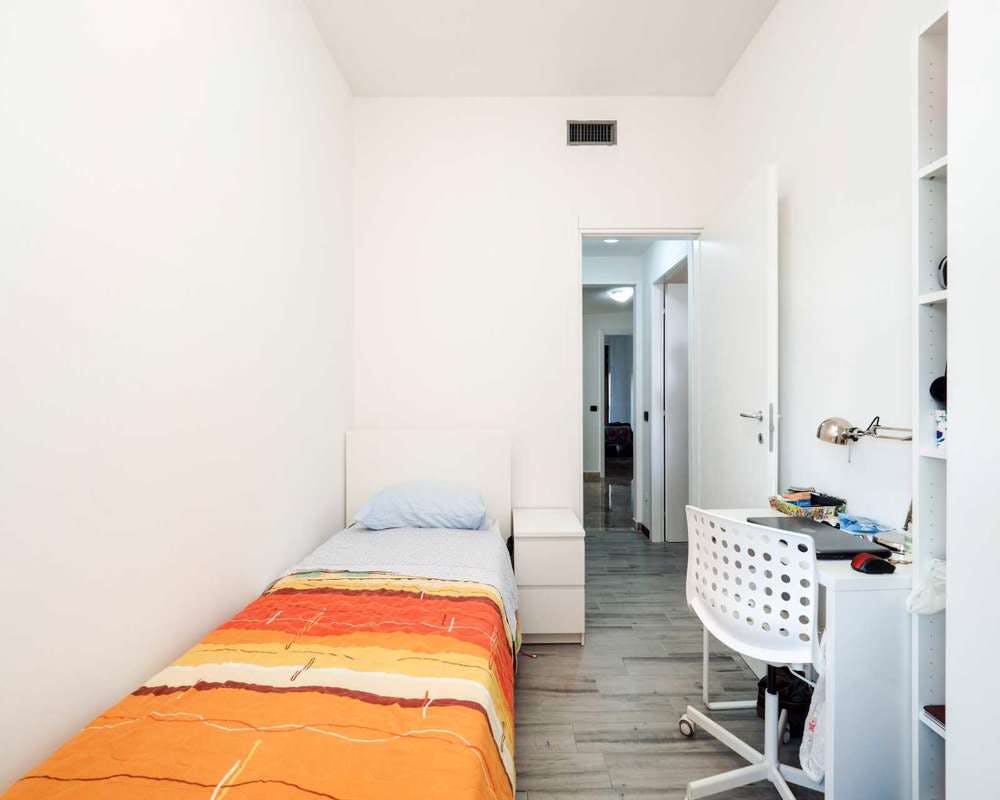 Via Giuseppe Frua, Milan