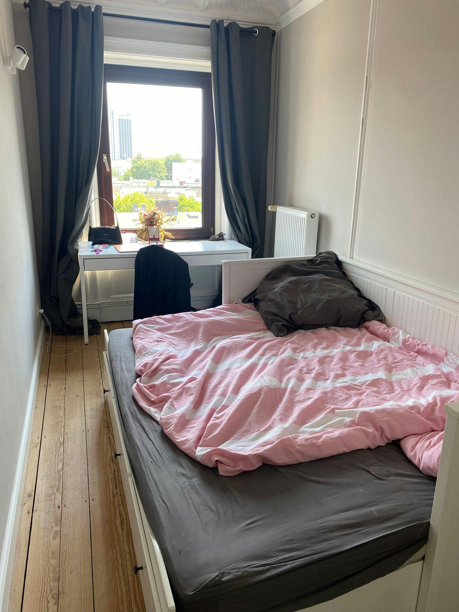 preview gallery tile