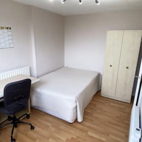 Private room for rent for £1,167 per month in London, Finborough Road