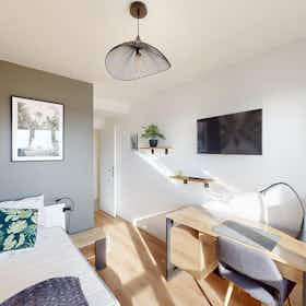 Privé kamer te huur voor € 450 per maand in Tours, Rue Lord Byron