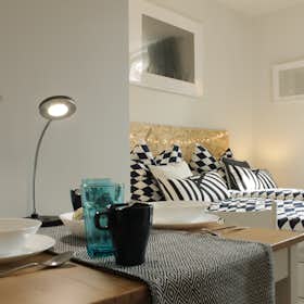 单间公寓 正在以 €810 的月租出租，其位于 Erlangen, Hauptstraße