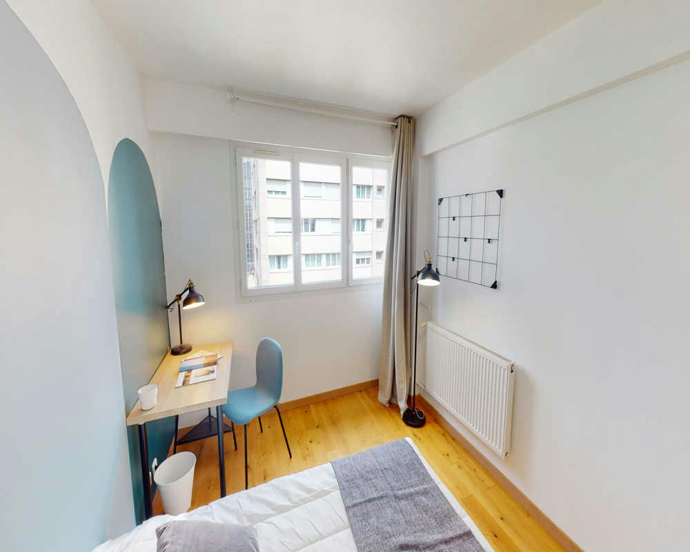 Private room for rent on Jardins Boieldieu, Paris - Plus