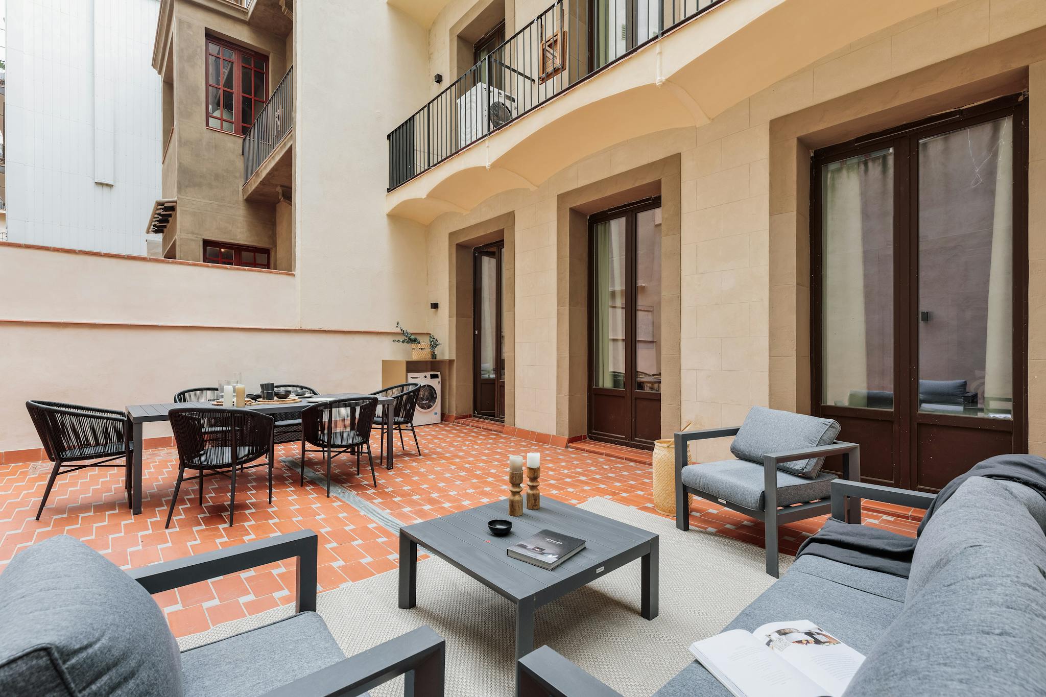 Carrer de Jonqueres, Barcelona preview