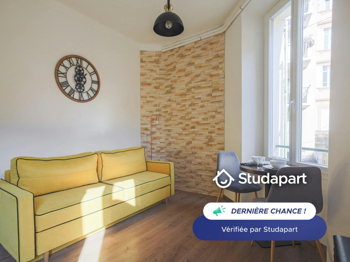 Квартира за оренду для 670 EUR на місяць у Cannes, Impasse du 11 Novembre