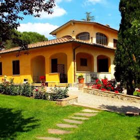 Casa for rent for 1.000 € per month in Poggibonsi, Località Santa Lucia