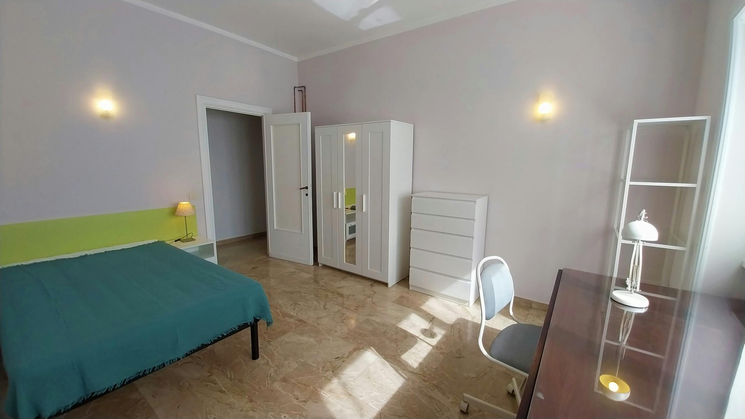 Private room for rent for €750 per month in Rome, Via Carlo Zucchi