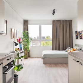 Studio for rent for 971 € per month in Leiden, Ypenburgbocht