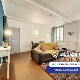 Apartment for rent for €790 per month in Grasse, Rue de l'Oratoire