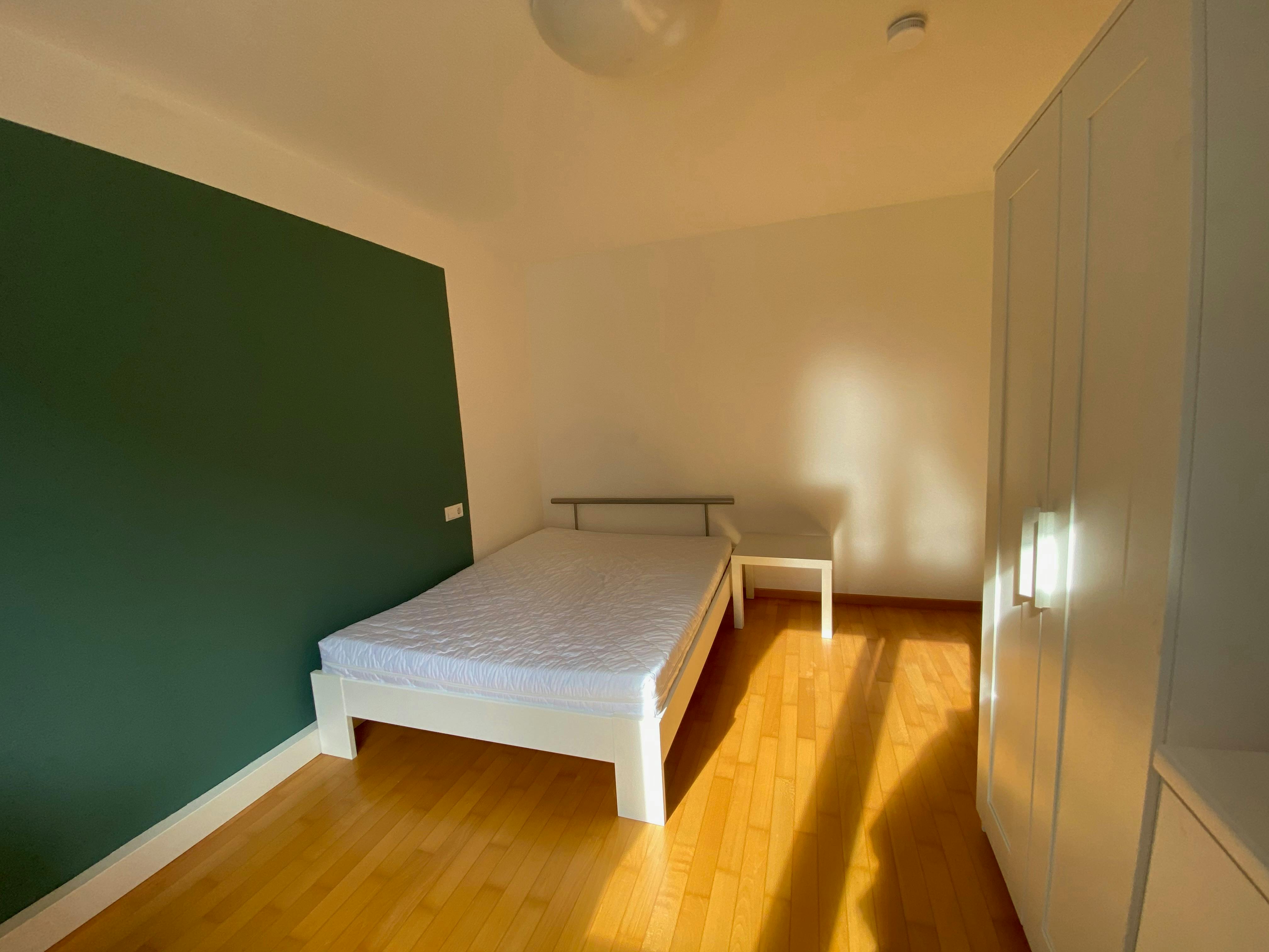 Privé kamer te huur voor € 650 per maand in Winnenden, Adlerplatz