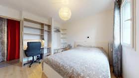Privé kamer te huur voor € 454 per maand in Nîmes, Route de Beaucaire