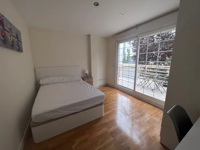 Private room in Calle de Basilio de Prado, Madrid (1444360) room image 1