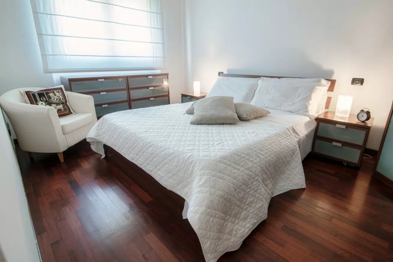 Apartment for rent for €264,000 per month in Como, Via Bellinzona