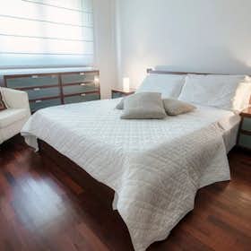 Квартира за оренду для 264 000 EUR на місяць у Como, Via Bellinzona