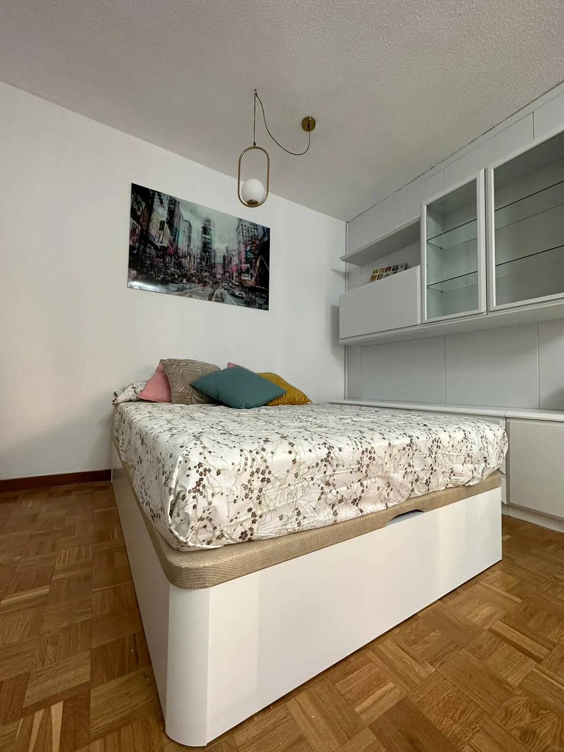 Private room in Calle de la Virgen de la Oliva, Madrid (1444388) ROOM 2
