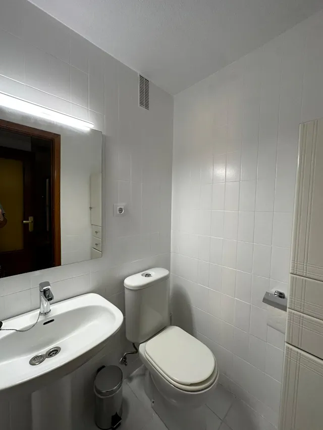 Private room in Calle de la Virgen de la Oliva, Madrid (1444394) room image 9