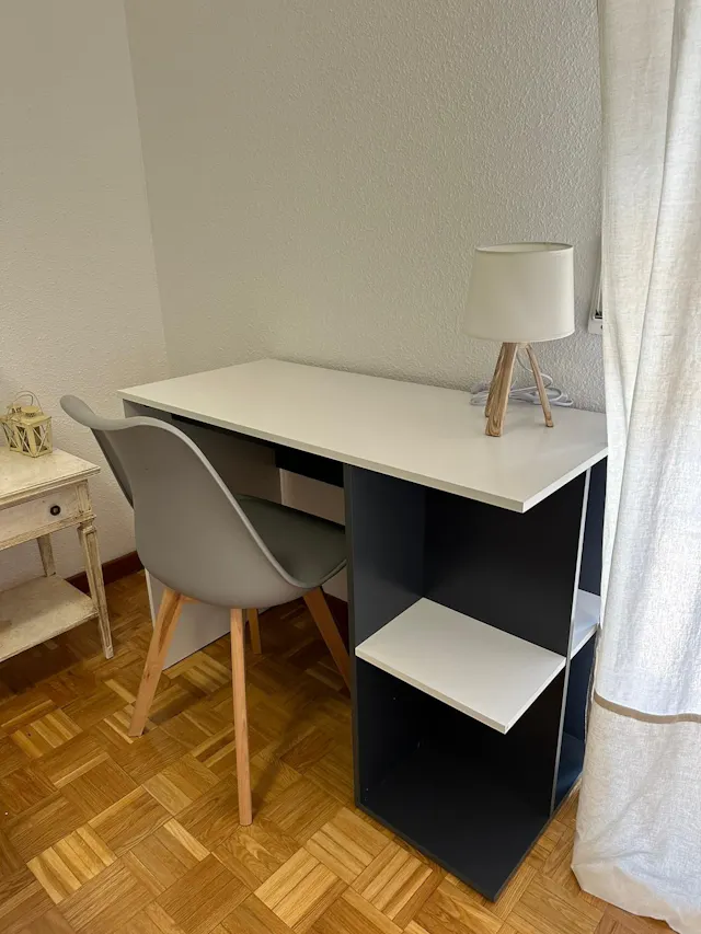 Private room in Calle de la Virgen de la Oliva, Madrid (1444401) room image 2