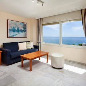 Apartment for rent for €1,350 per month in Mijas, Urbanización Marina del Sol
