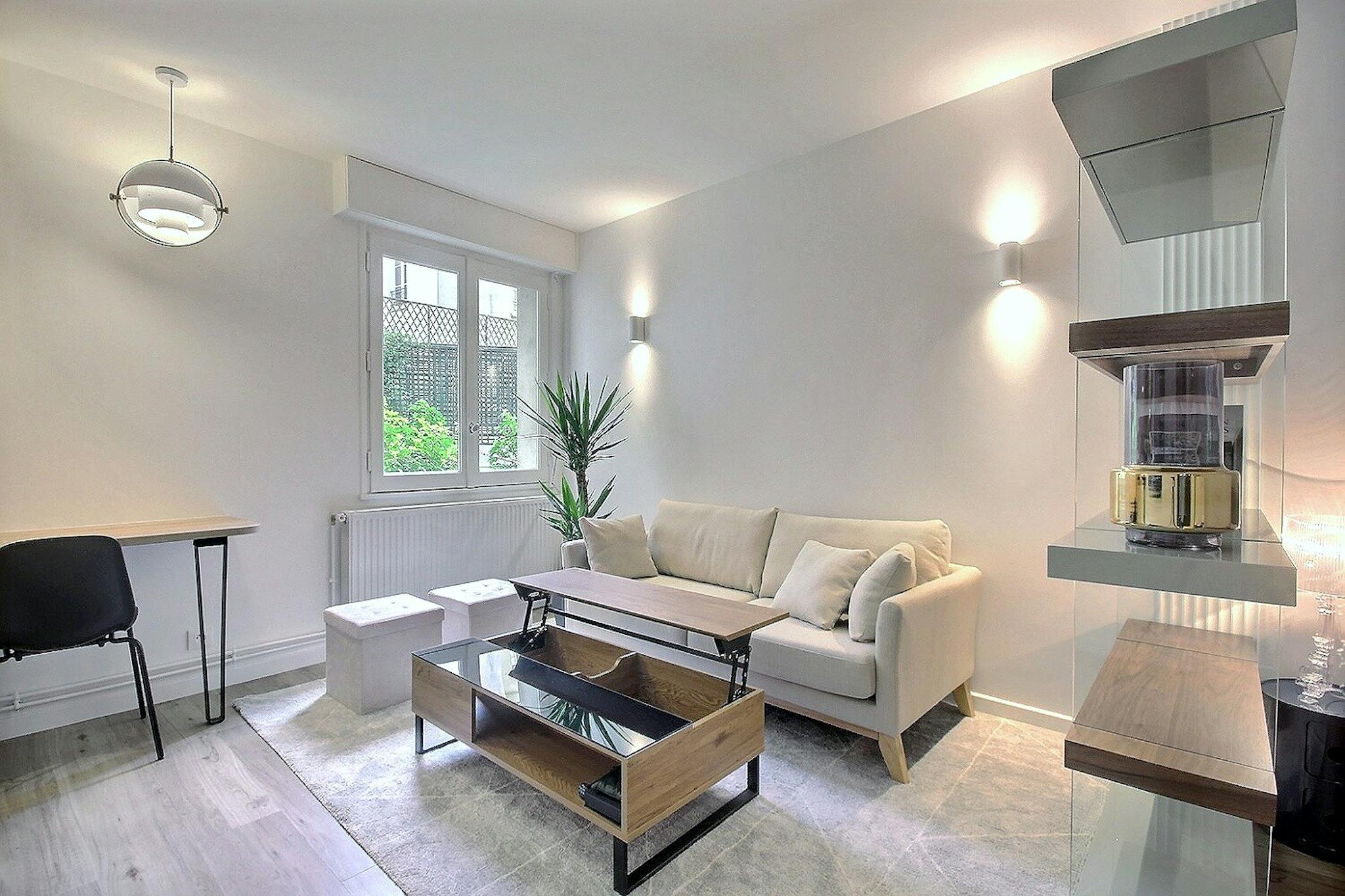 Rue des Haudriettes, Paris preview