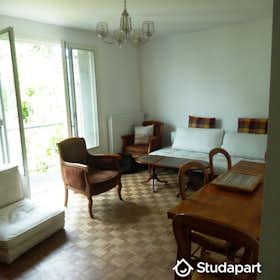 Private room for rent for €480 per month in Saint-Grégoire, Rue des Goulets