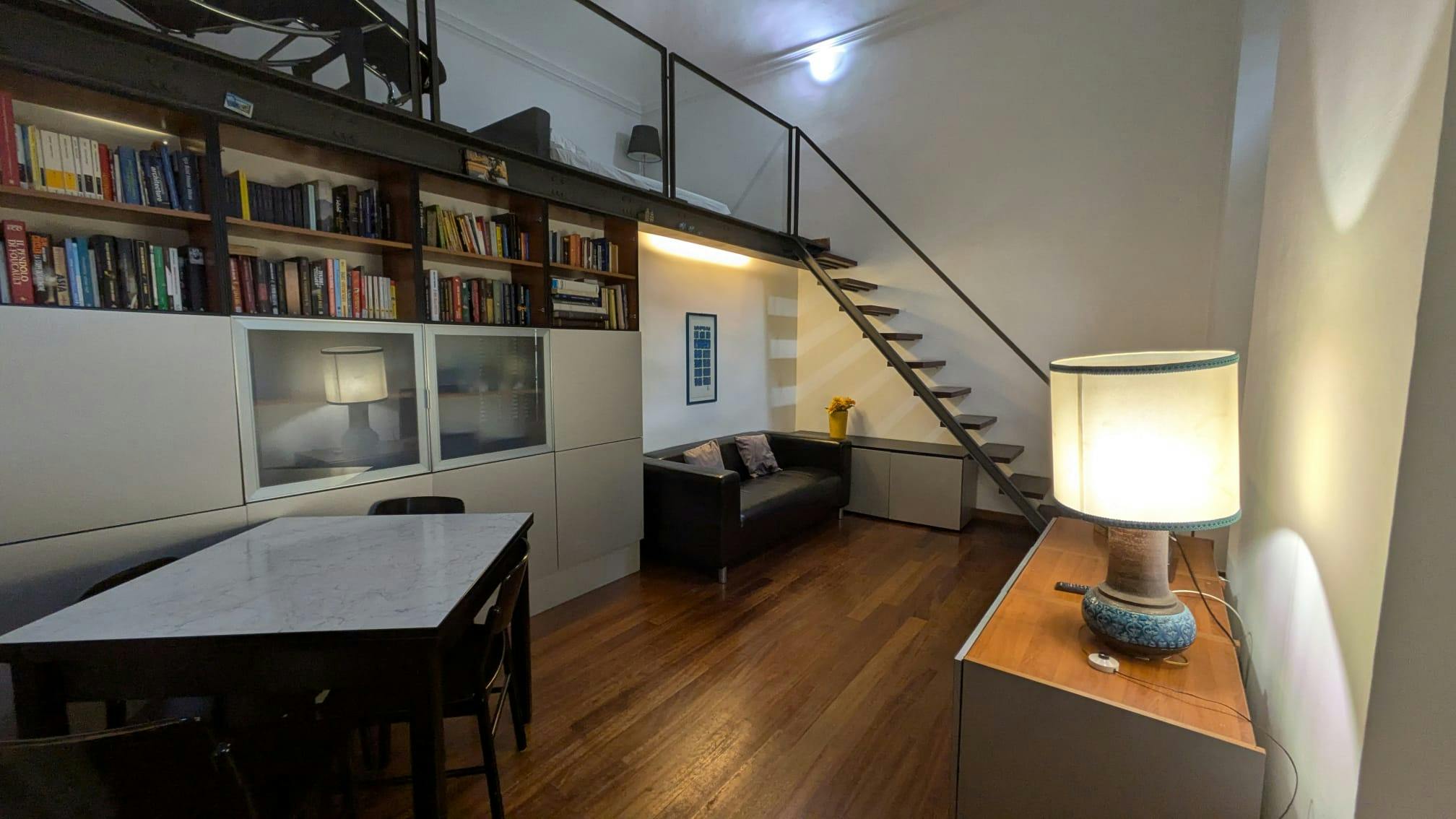 Apartment for rent for €1,350 per month in Turin, Via Paolo Sacchi