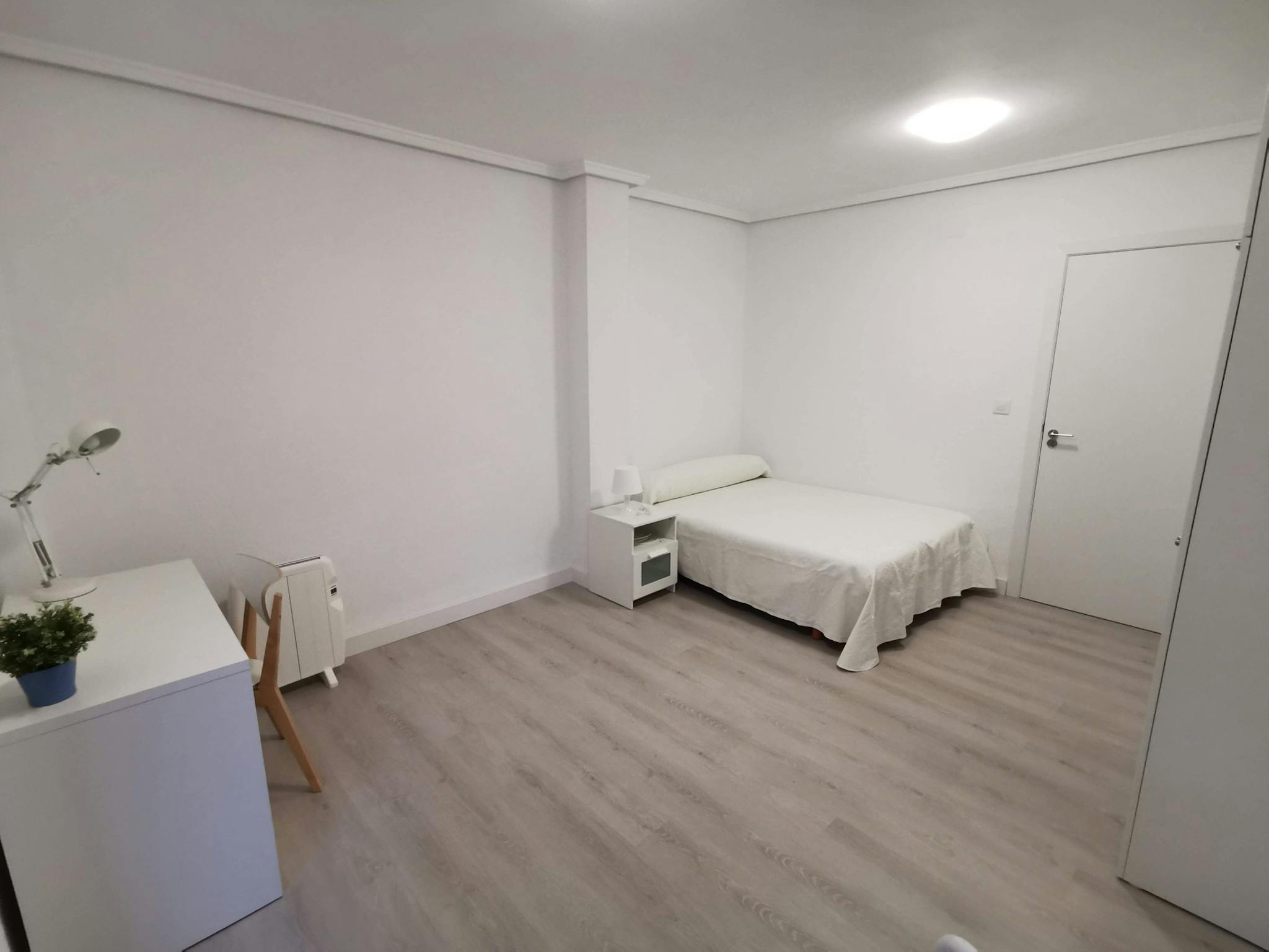 Carrer d'Escalante, Valencia preview