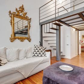 Apartment for rent for €1,800 per month in Milan, Via Orti