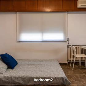 Private room for rent for €375 per month in Valencia, Carrer Mur de Santa Ana