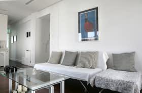 Apartamento en alquiler por 960 € al mes en Athens, Garivaldi