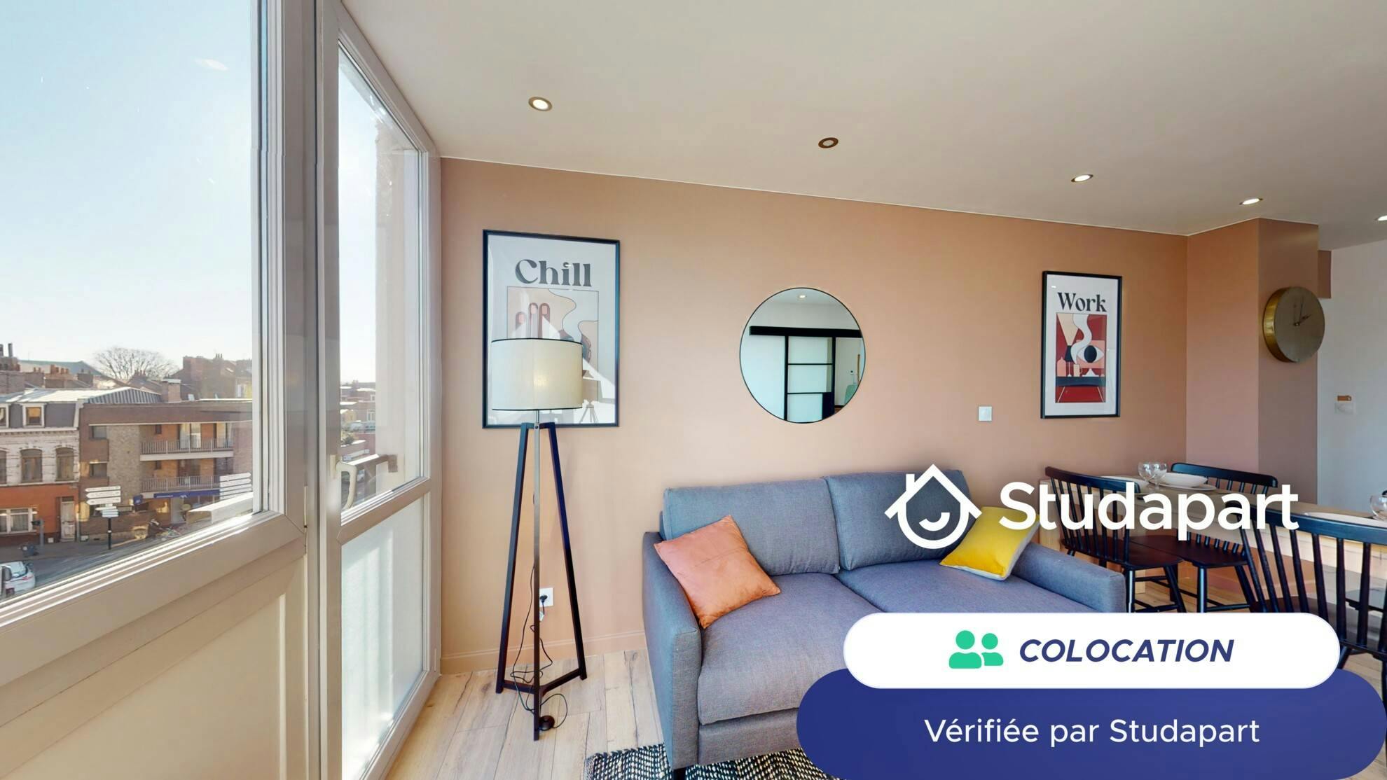 Private room for rent on Rue de la Madeleine, Lille - Vue 3