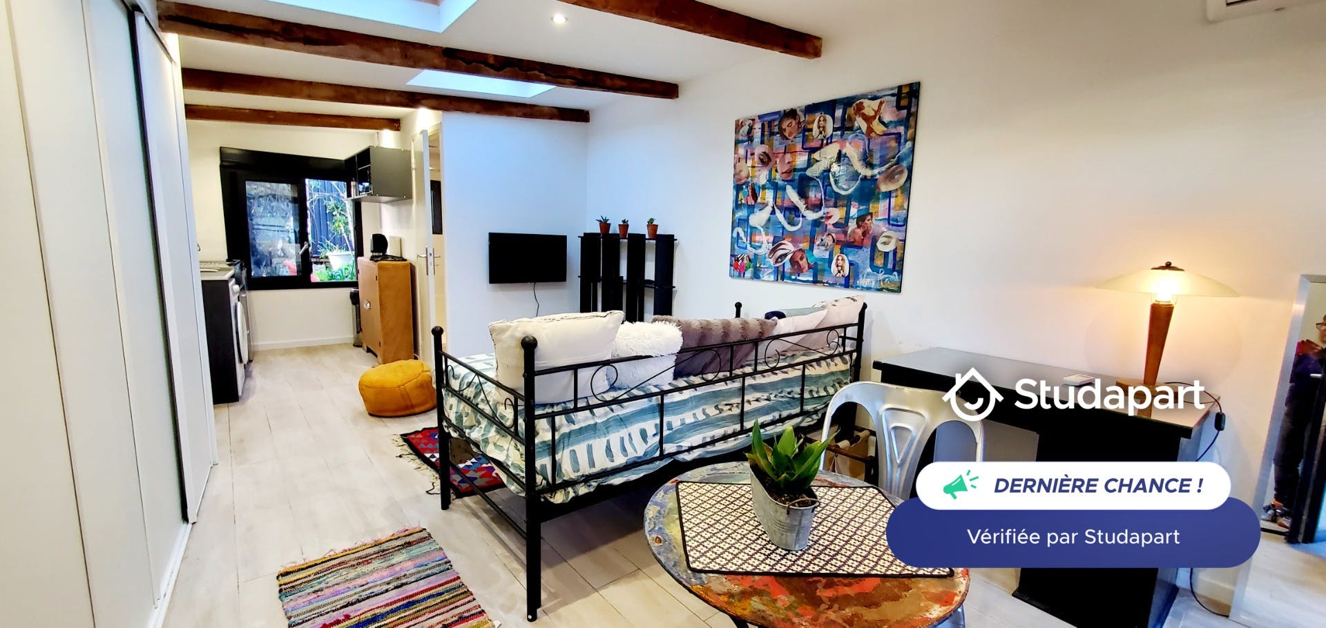 Apartment for rent for €820 per month in Antibes, Impasse Fleurie