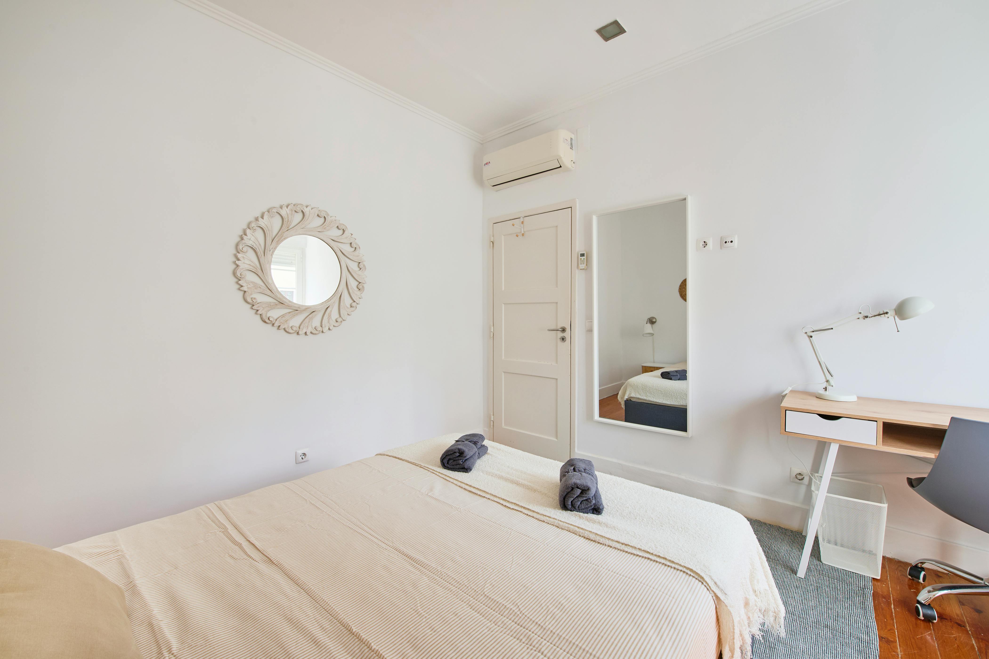 Private room in Rua Lucinda Simões, Lisbon (1446063) room image 10
