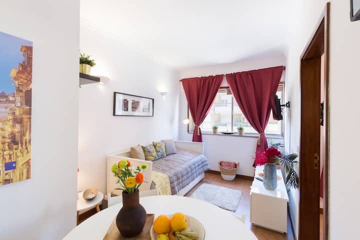 Apartment for rent for €999 per month in Vila Nova de Gaia, Rua do Doutor Alfredo Faria Magalhães