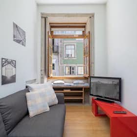 Apartment for rent for €999 per month in Porto, Rua da Picaria