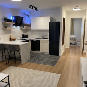 Apartment for rent for €1,790 per month in Berlin, Seydelstraße