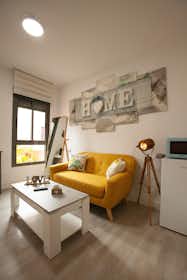Habitación privada en alquiler por 1800 € al mes en Vélez-Málaga, Avenida Brisa del Mar