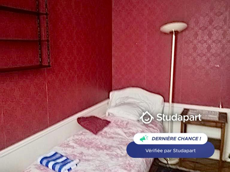 Private room for rent on Rue Andrieux, Paris - Vue 4