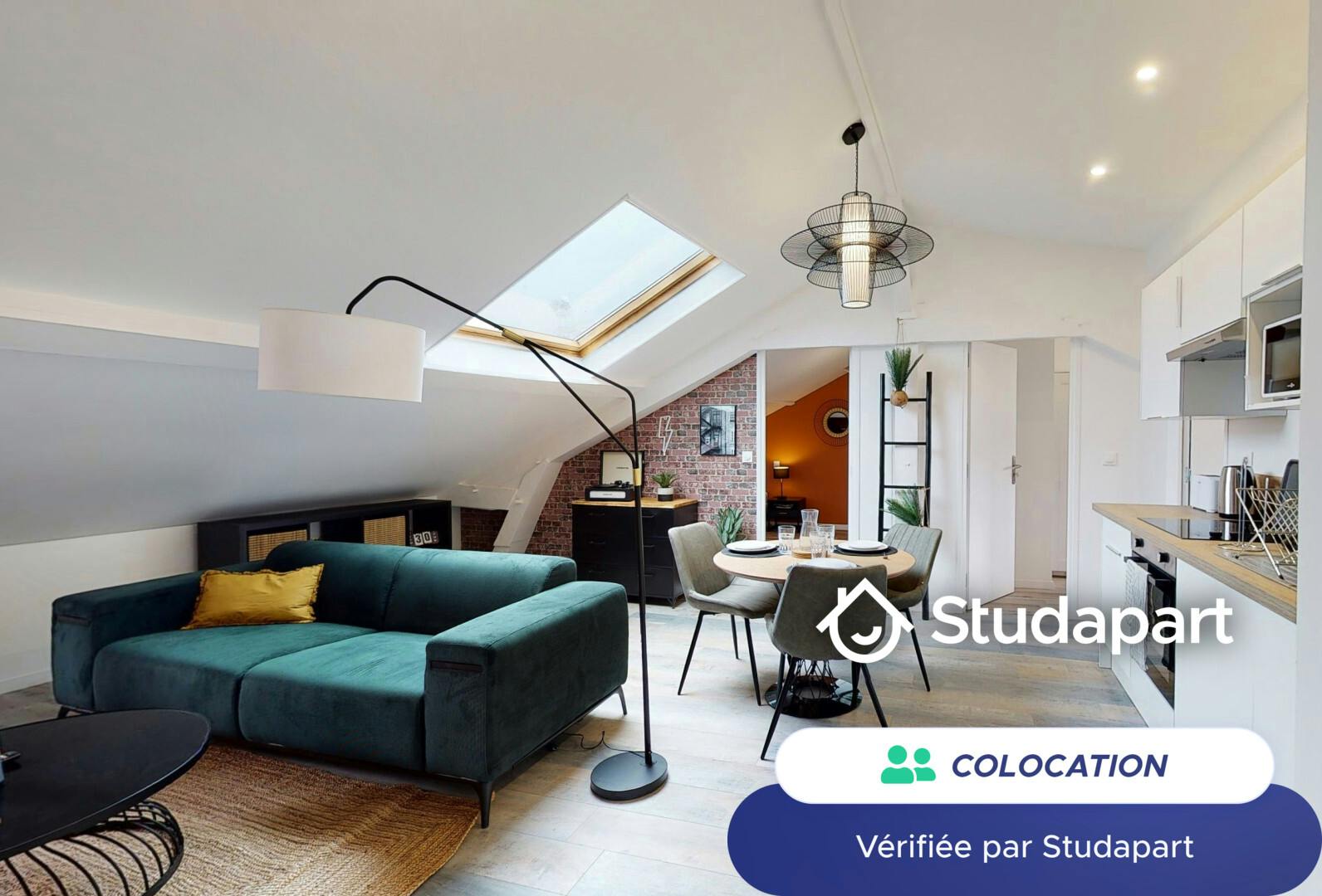 Private room for rent for €420 per month in Le Havre, Rue Aristide Briand