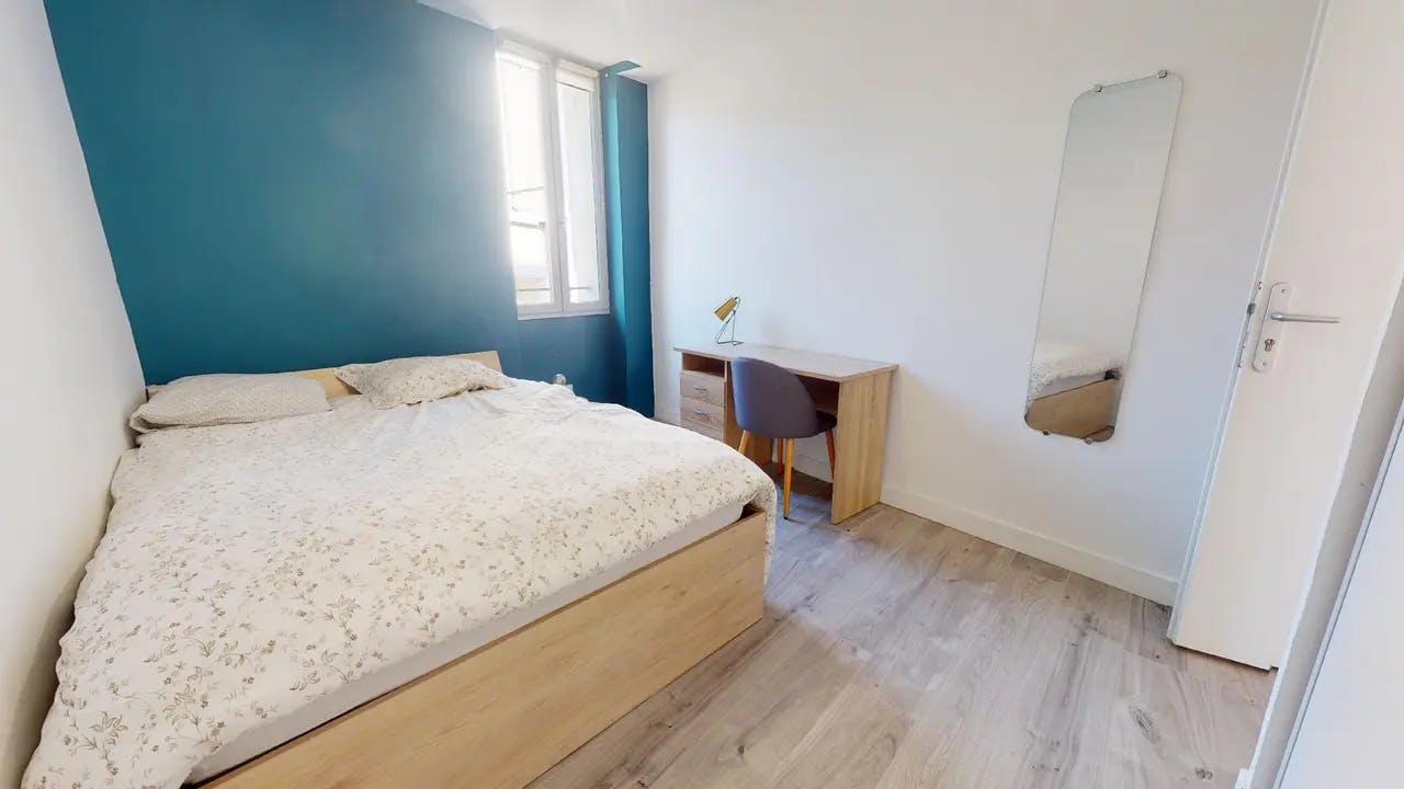 Quarto privado para alugar por € 434 por mês em Nîmes, Rue Vaissette