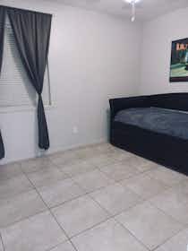 Private room for rent for $899 per month in Riverside, Anna St