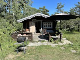 Huis te huur voor € 1.200 per maand in Åkersberga, Lerviksvägen