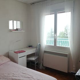 WG-Zimmer for rent for 360 € per month in Pamplona, Travesía de Jesús Guridi
