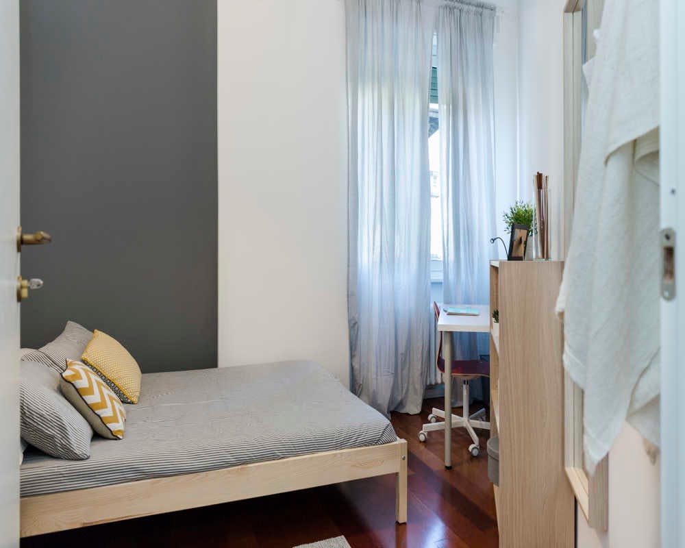 Via San Vincenzo, Milan preview