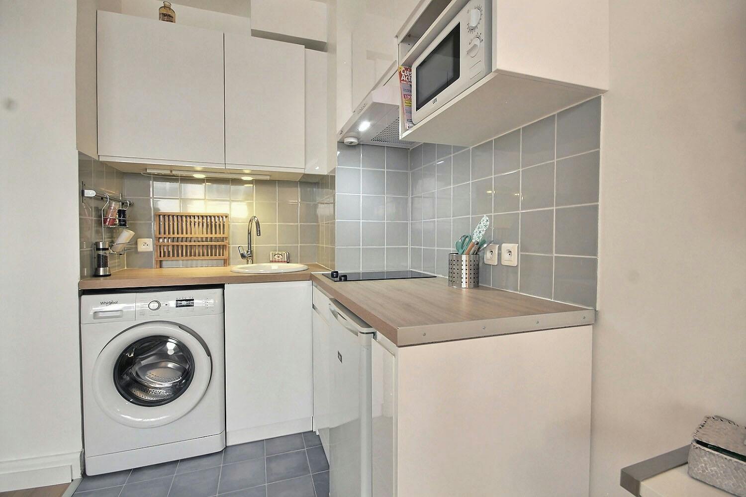 Apartment in Rue de la Tour, Paris (1446720) room image 10