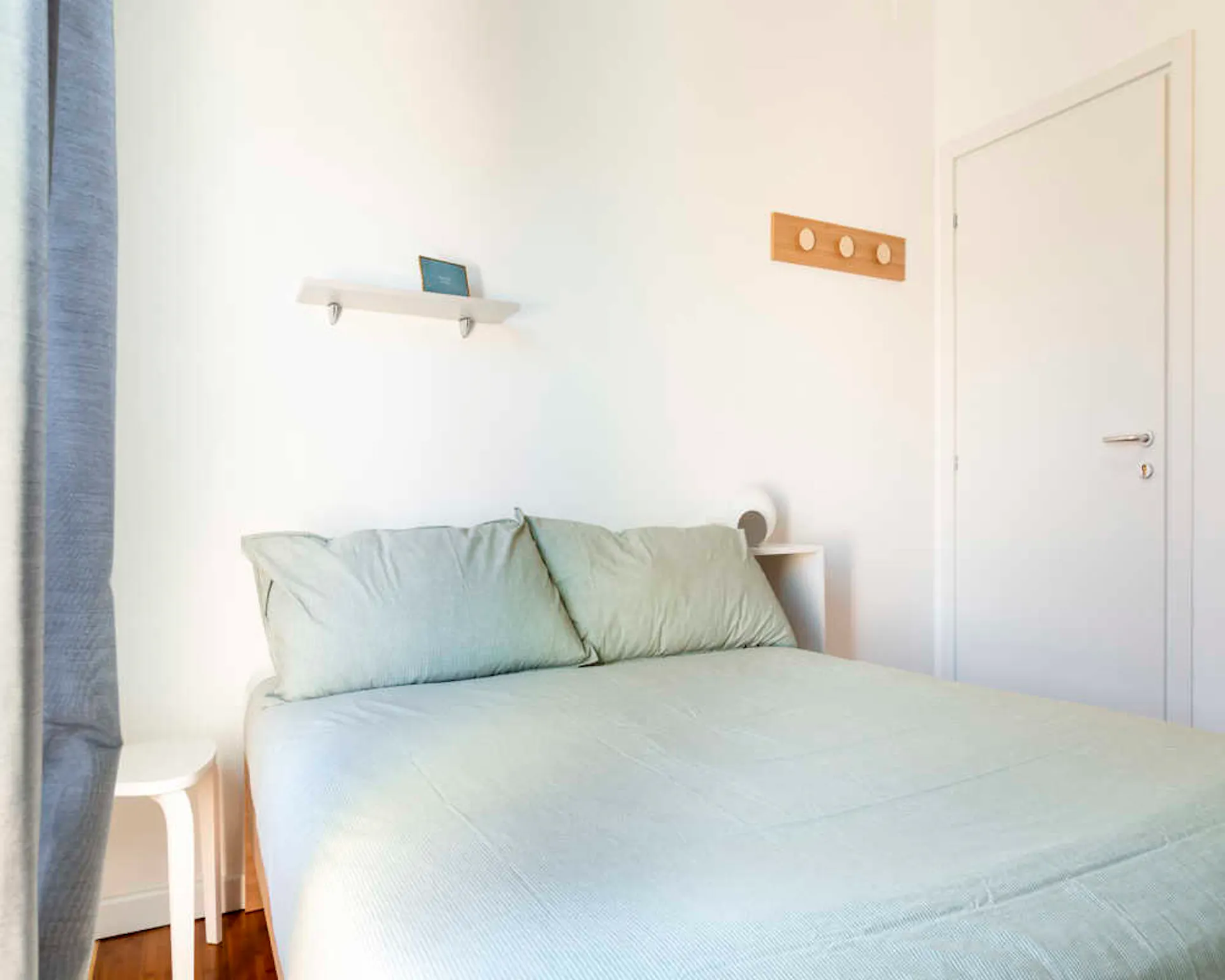 Via Carmagnola, Milan preview